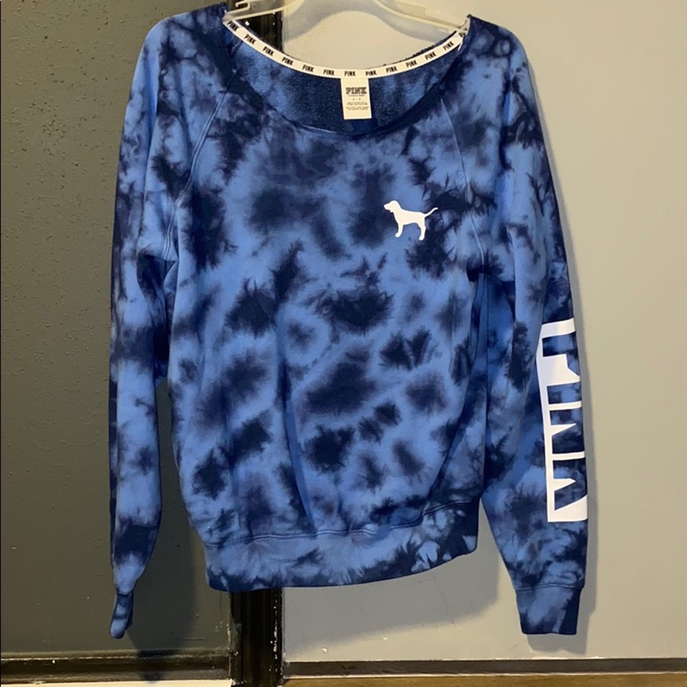woman’s blue PINK long sleeve shirt